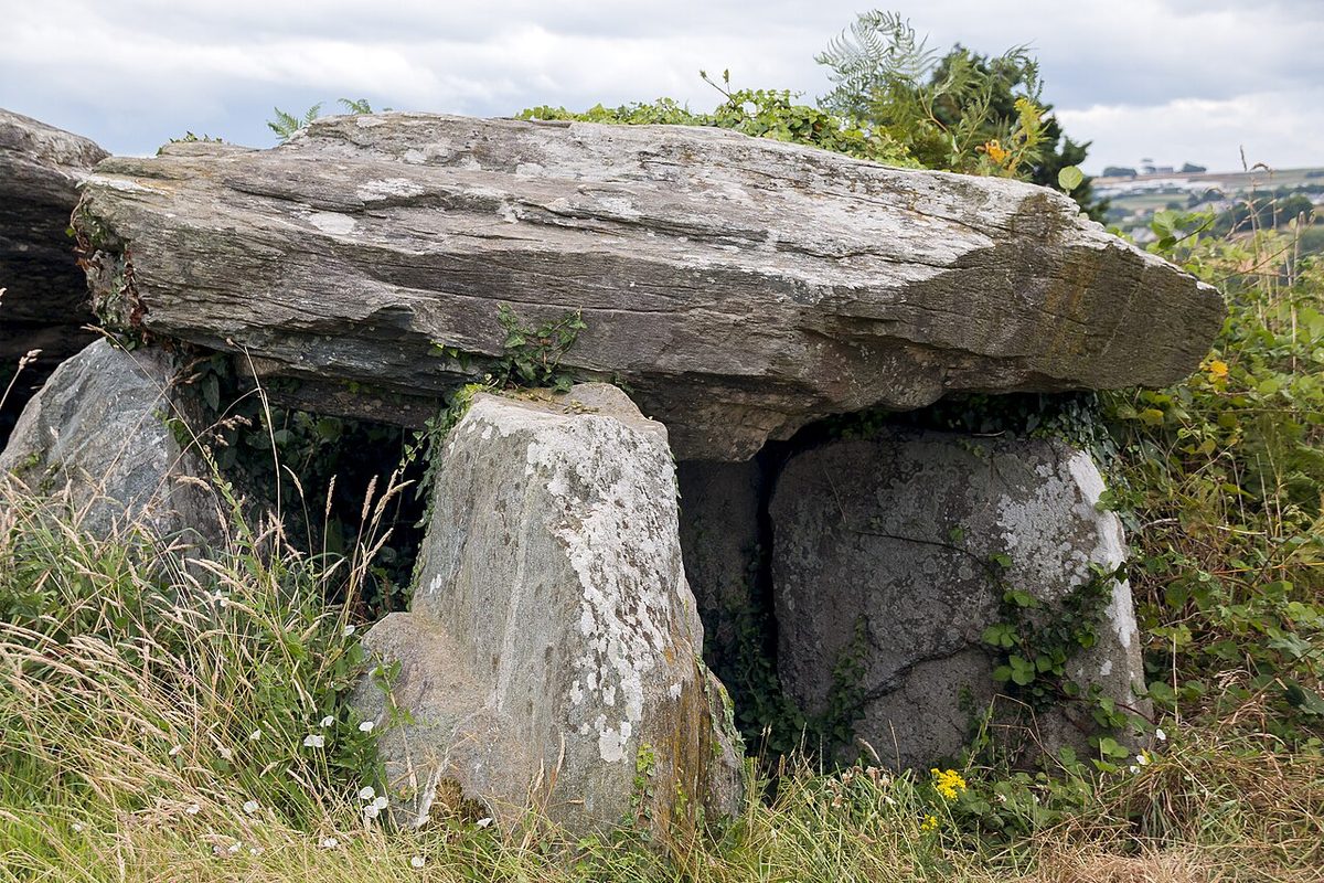 Dolmen de Kerangouez