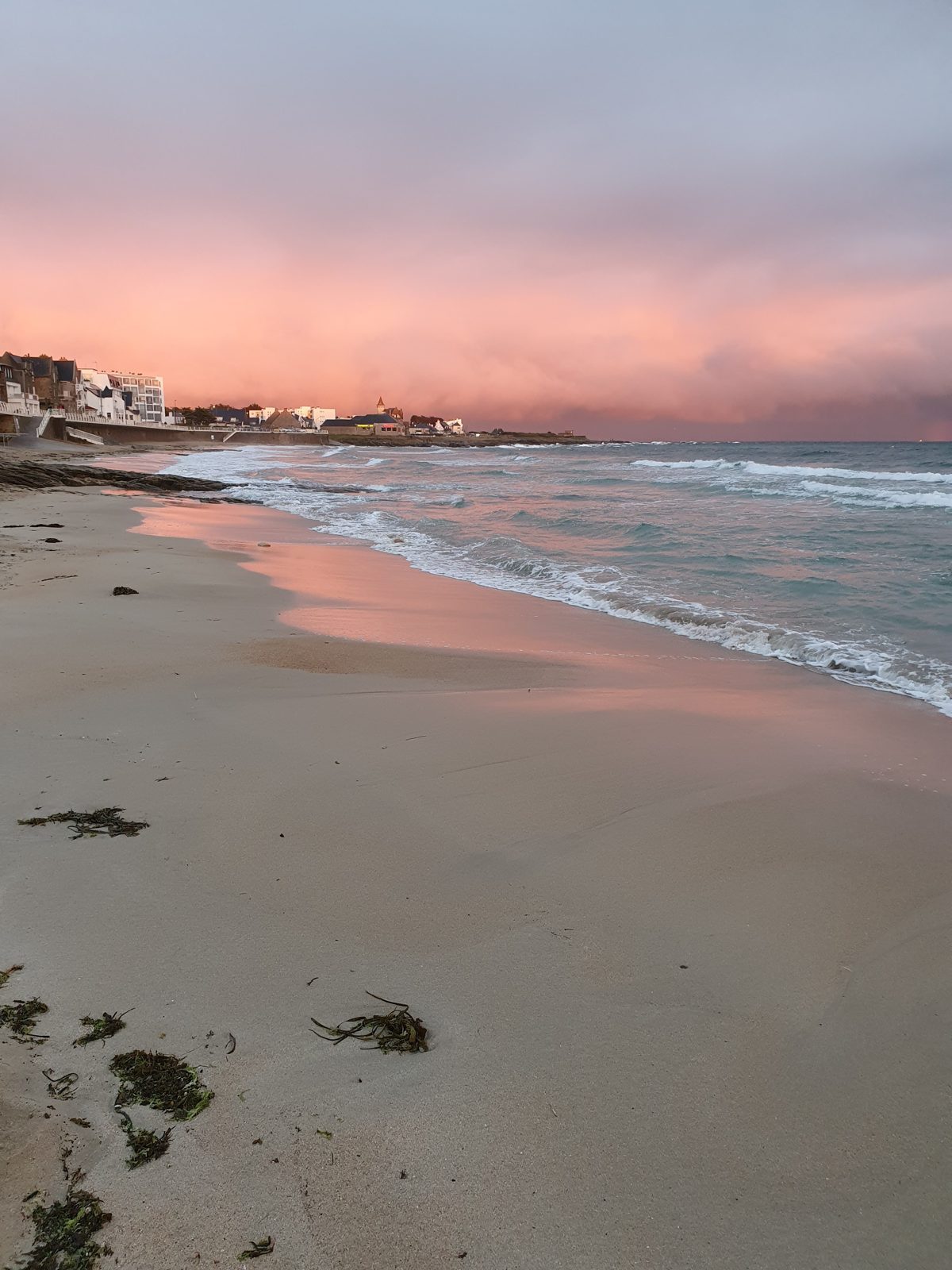 Que faire a Quiberon en famille : coucher de soleil sur une plage de la presqu'ile
